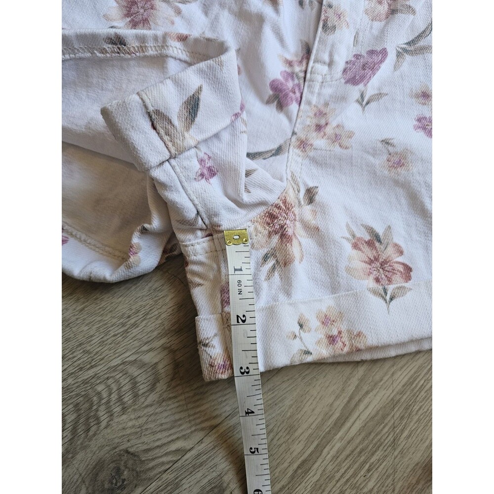 American Eagle Floral Mom Shorts Size 12 Denim White Pink Jean Spring Summer - Picture 5 of 9